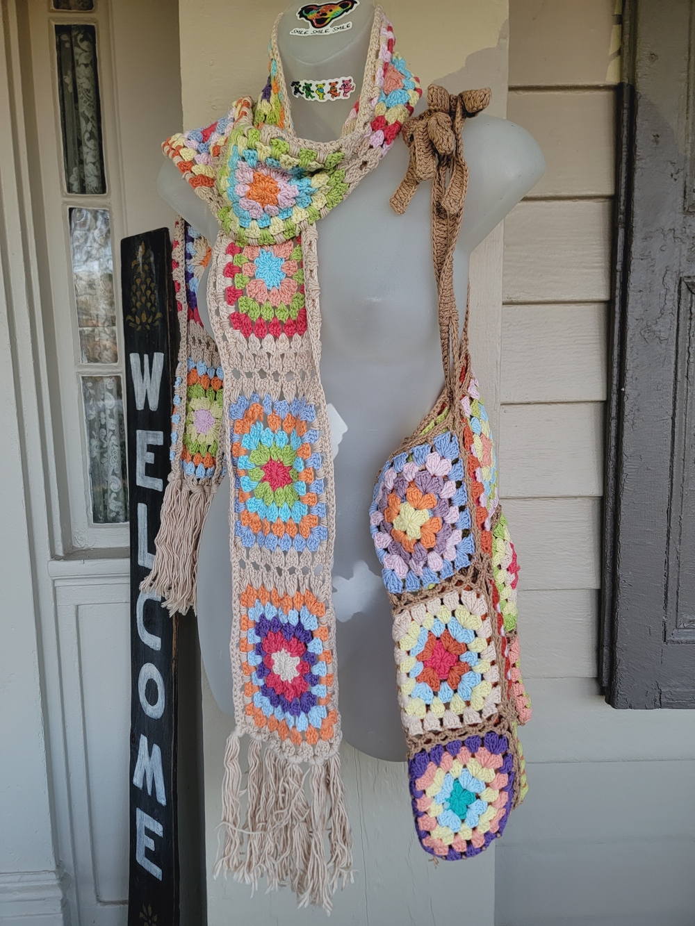 Tricia Fix Multicolor Crochet Granny Square Tote w/scarf Set Sample NO TAGS - Picture 2 of 13